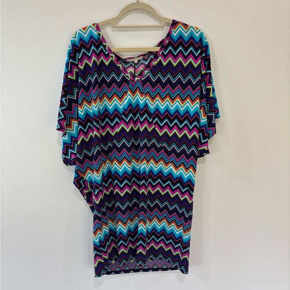 Trina Turk Chevron Short Sleeve Tunic Top
